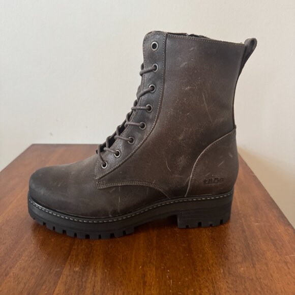 Taos Groupie Boot - Picture 7 of 12